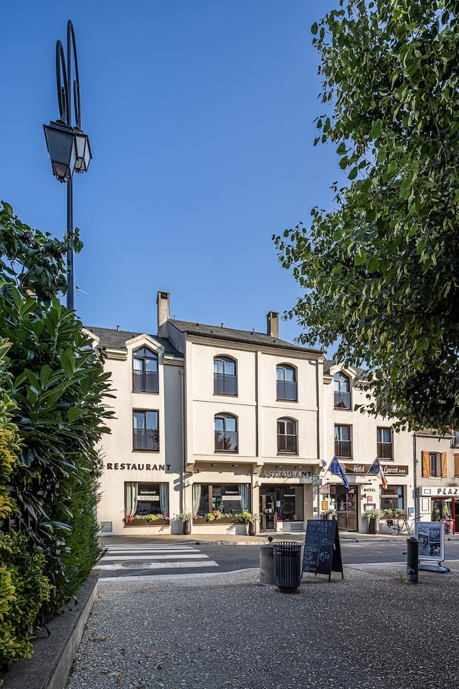 Hotel Saint Laurent 42/47