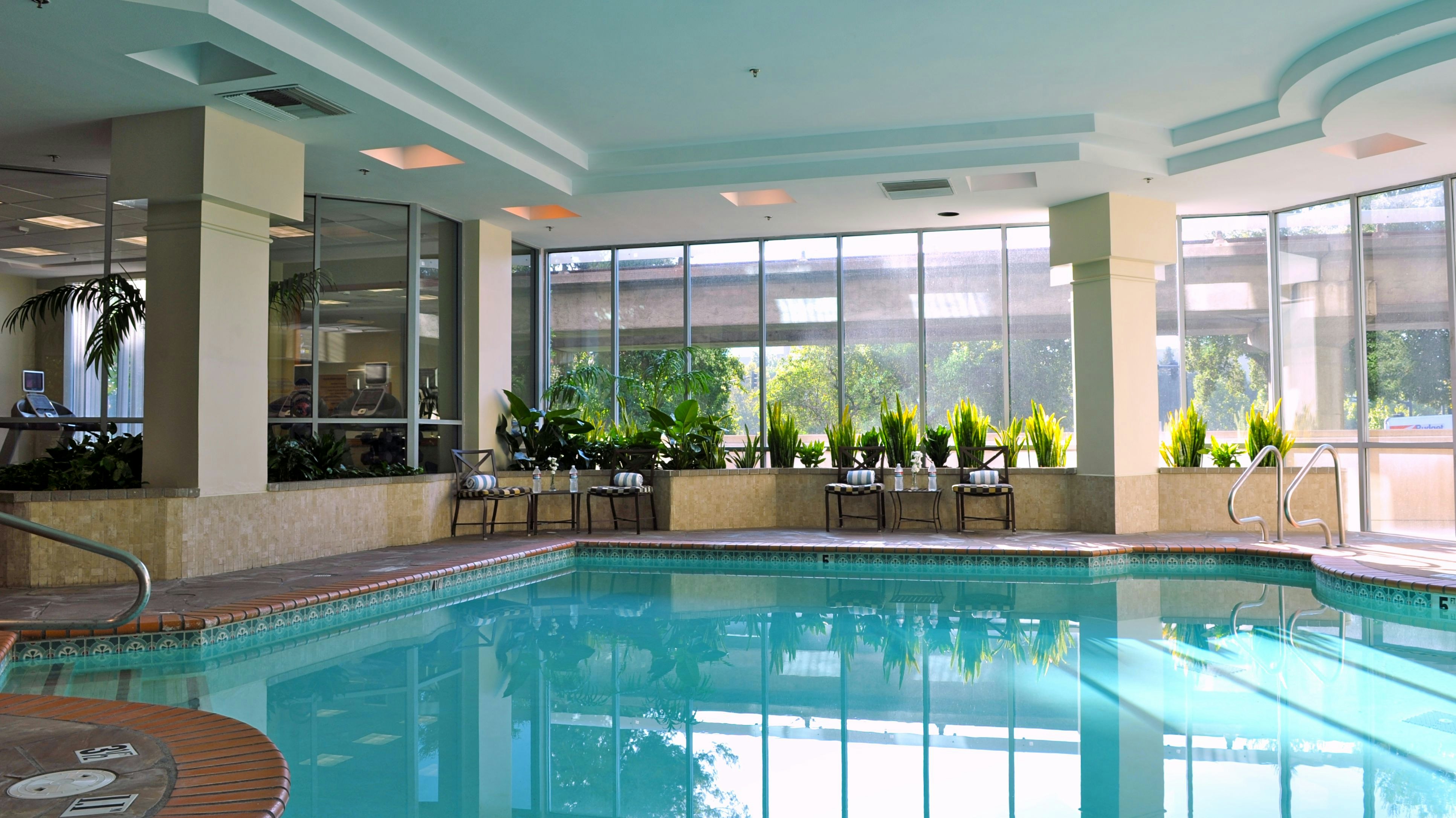 Embassy Suites Walnut Creek 25/81