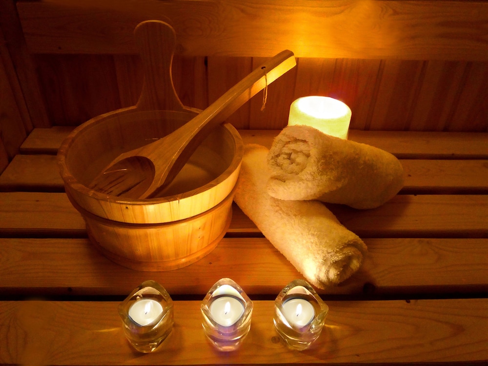 Panorama Suites And Spa 35/85