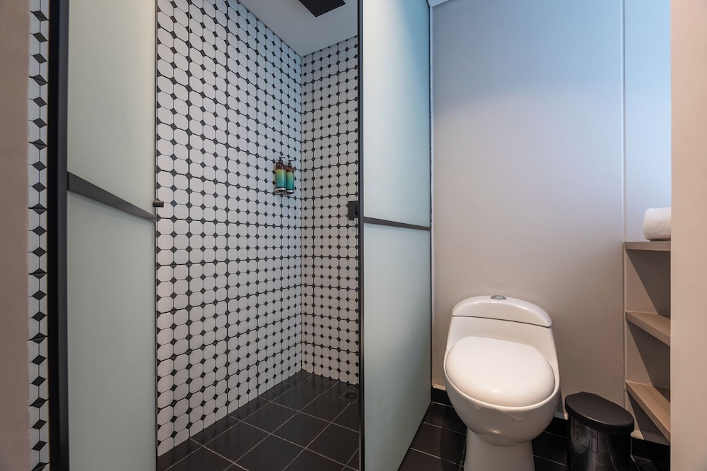 Nakua Stay plus Work Hotel 50/50