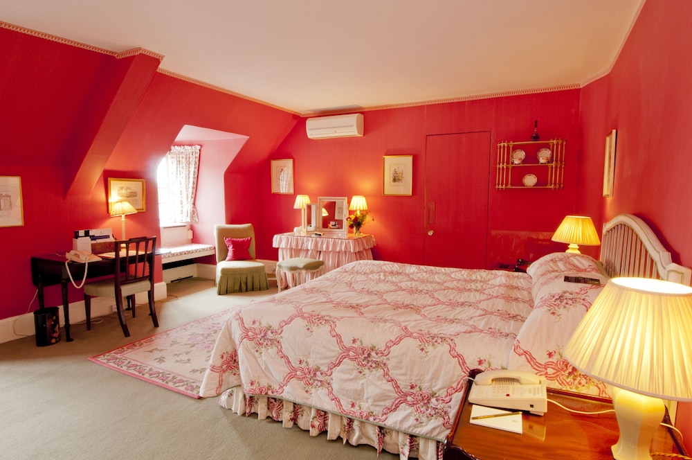 Hartwell House Amp Spa 20/70