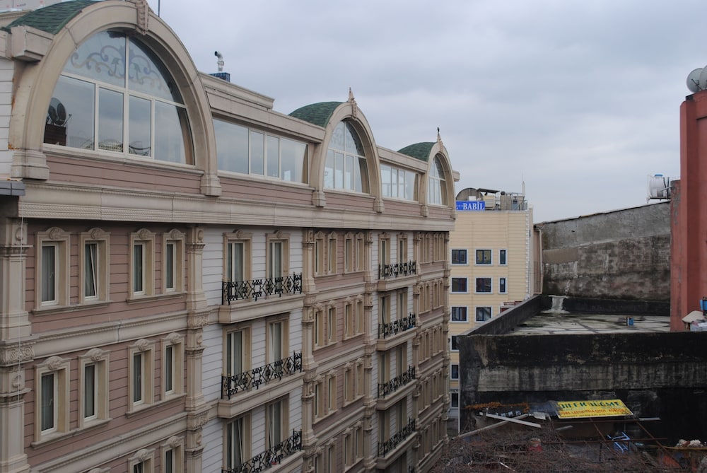 Marmaray Hotel 5/50