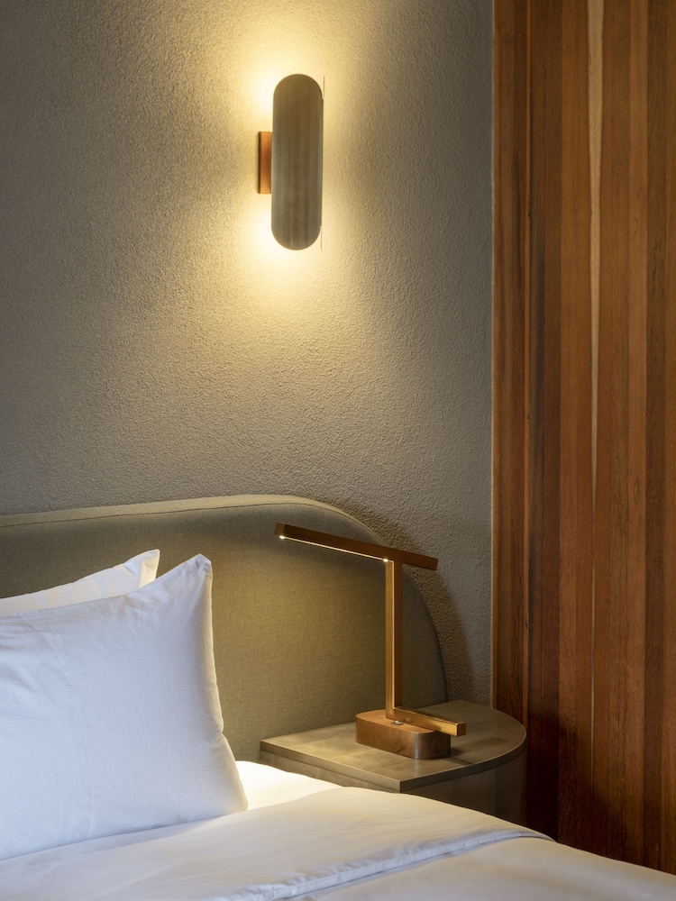 Hotel Karen 15/50