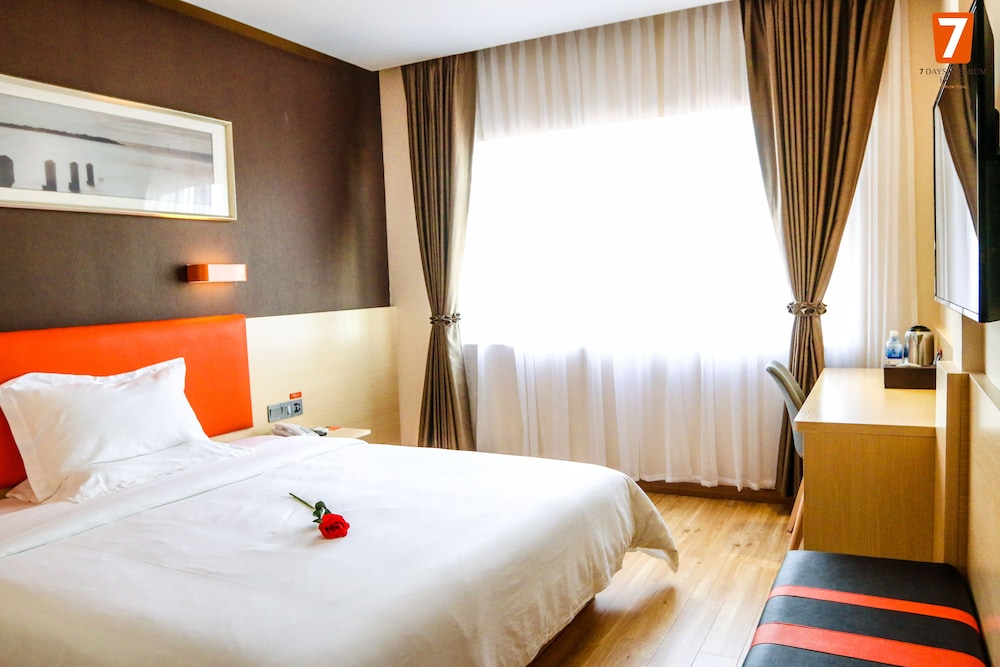 7 Days Premium Hotel 13/56