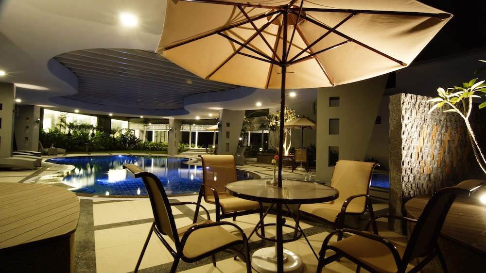 RAIA HOTEL AND CONVENTION CENTRE ALOR SETAR 42/50