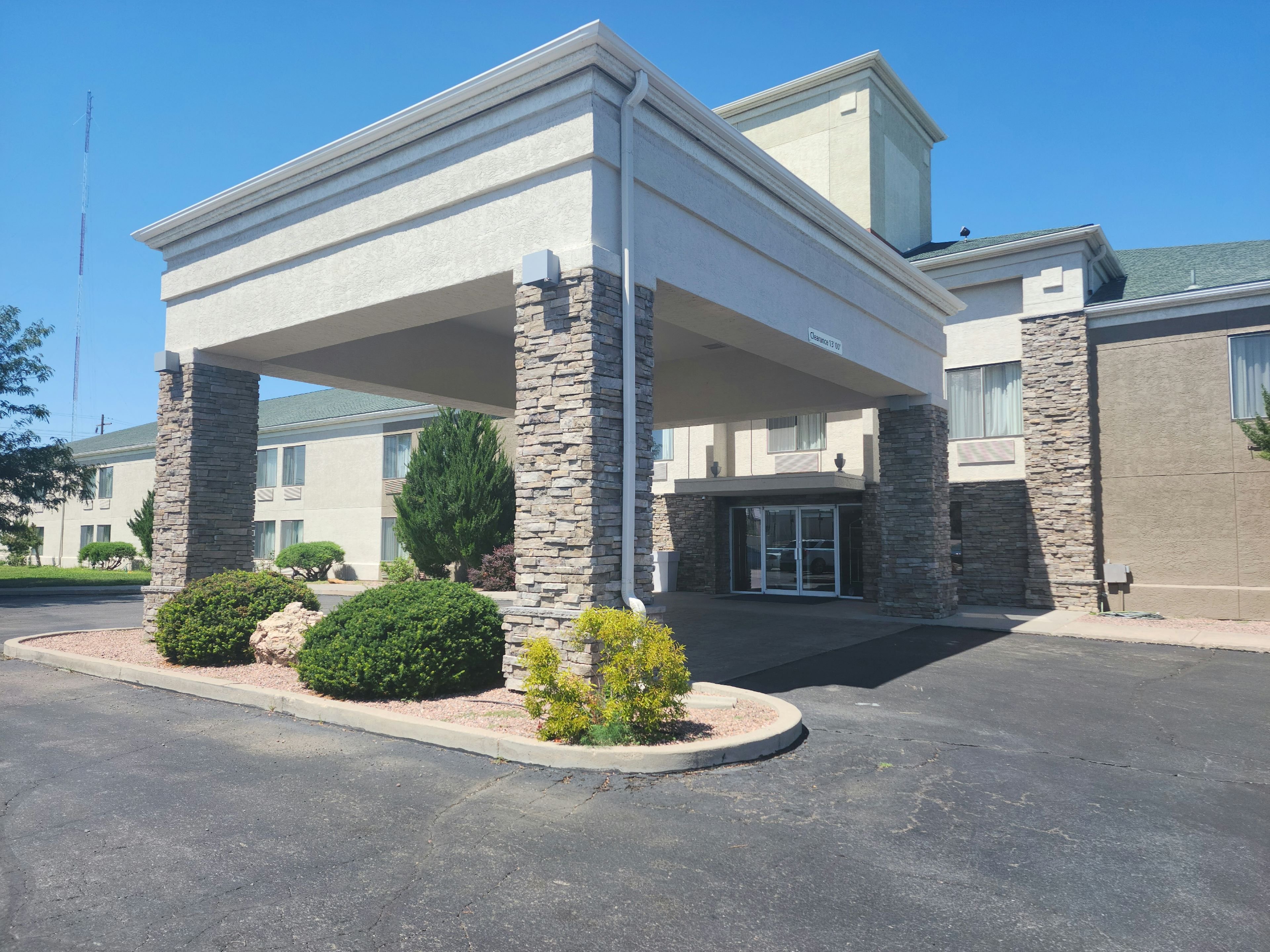 Holiday Inn Express La Junta 58/61