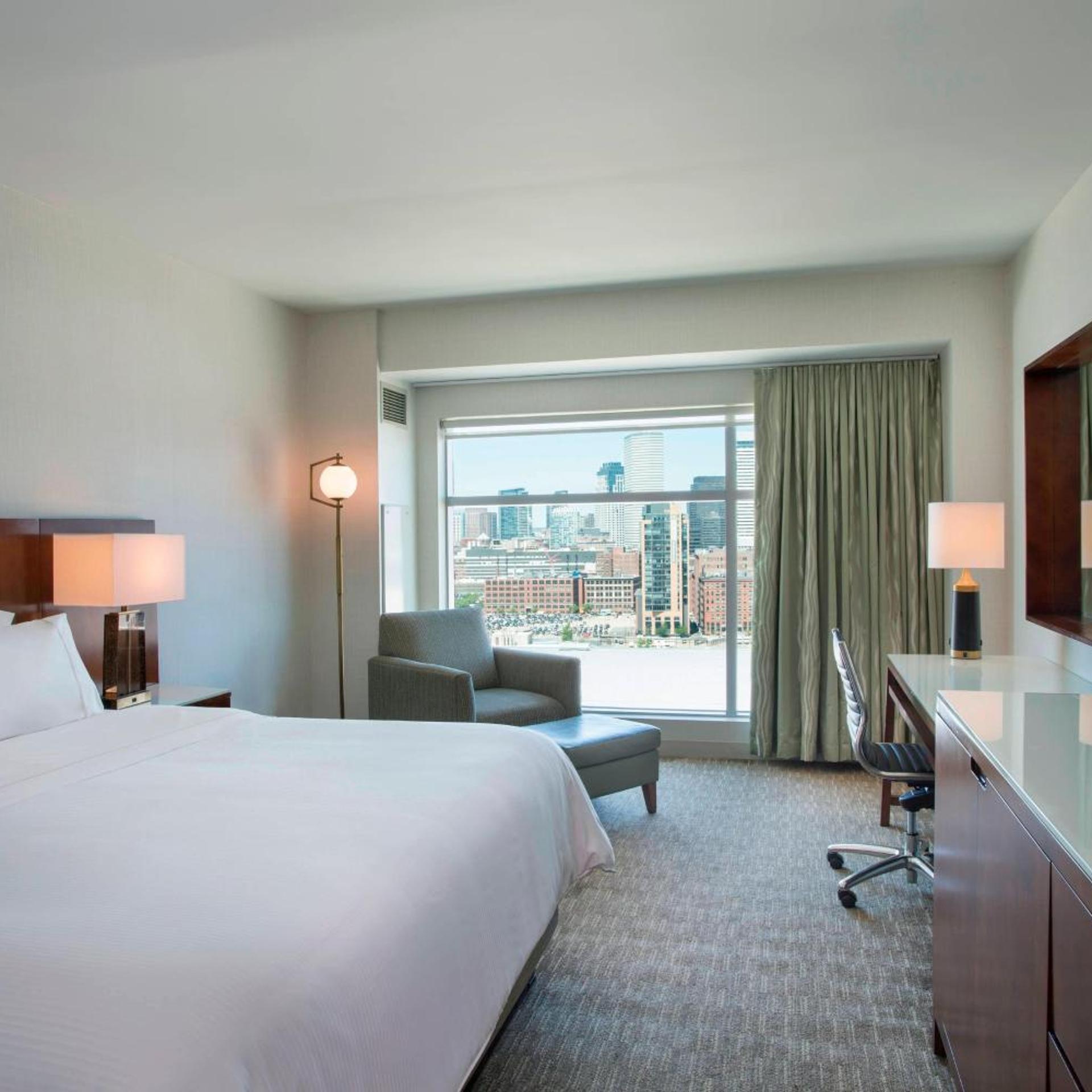 Guest Room, Premium, King Bed, Inland View