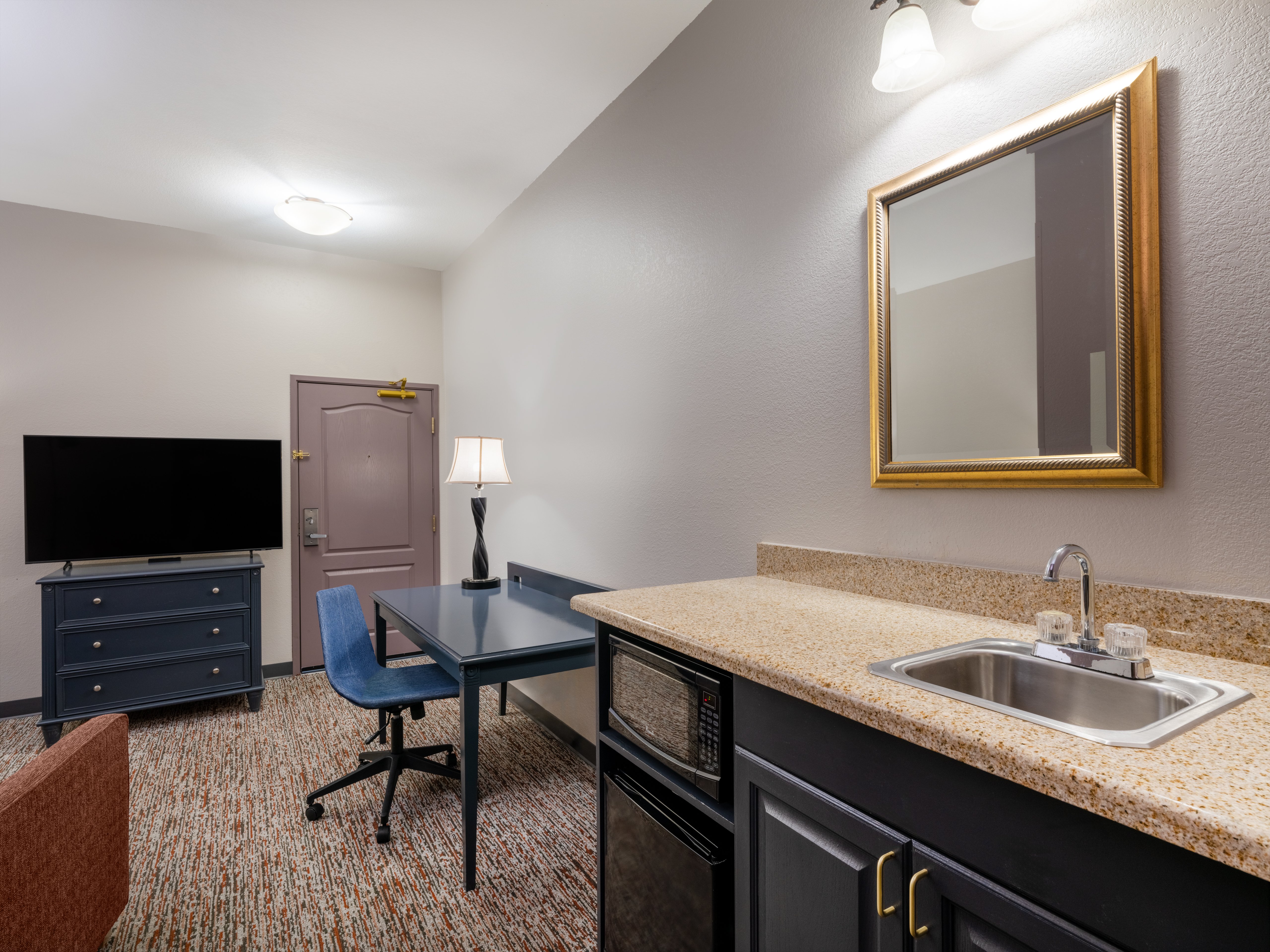 جناح بسرير كينج، Country Inn and Suites By Radisson Gillette WY 4/4