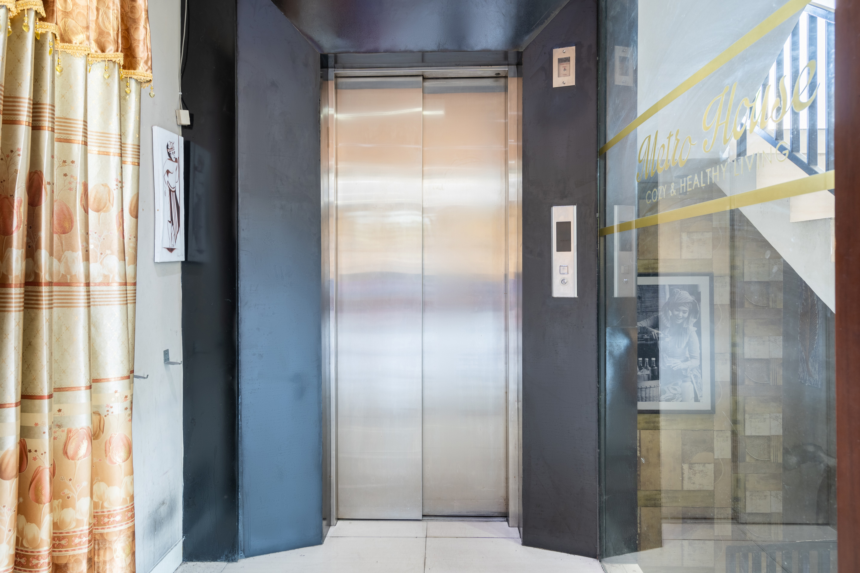 OYO Flagship 91863 Metro House 31/50