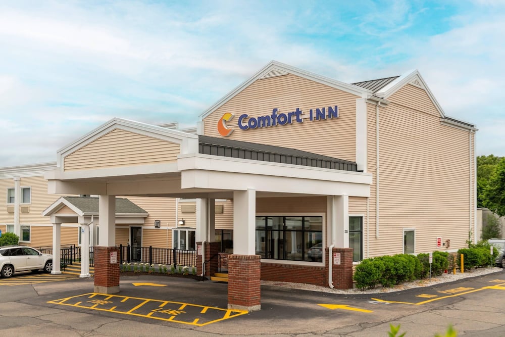 Comfort Inn - Dedham-Boston MetroWest 4/49