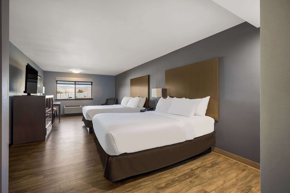 Hotel 28 Boise Airport Ascend Hotel Collection 11/50