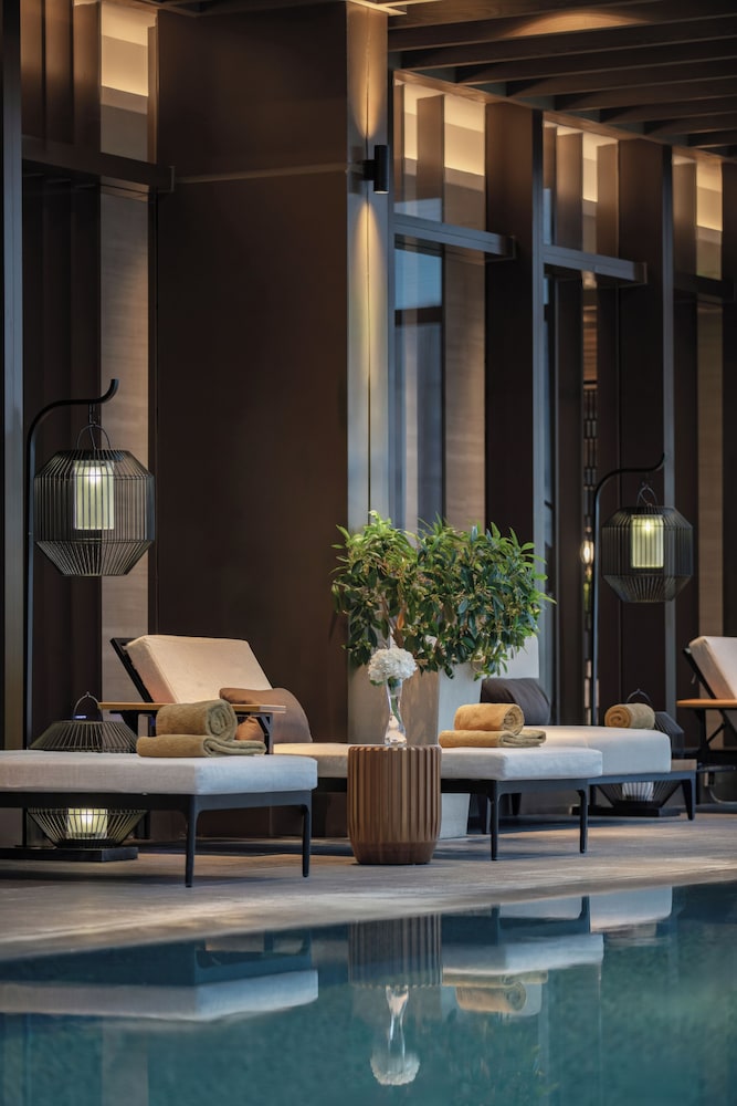 Jumeirah Guangzhou Hotel 39/75