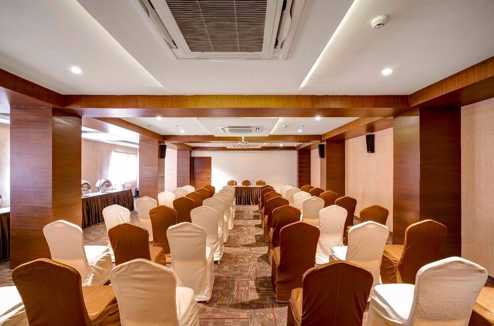 The Belstead Chennai (Near Us Consulate) 40/48