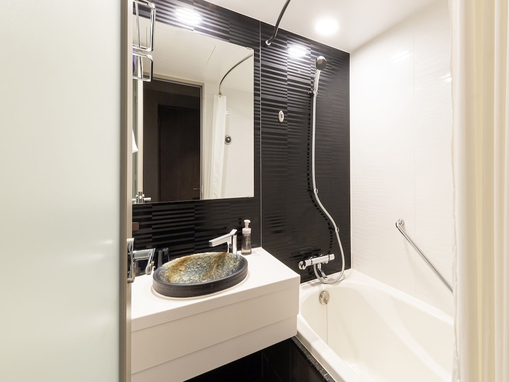Hotel Keihan Kyoto Hachijoguchi 61/63