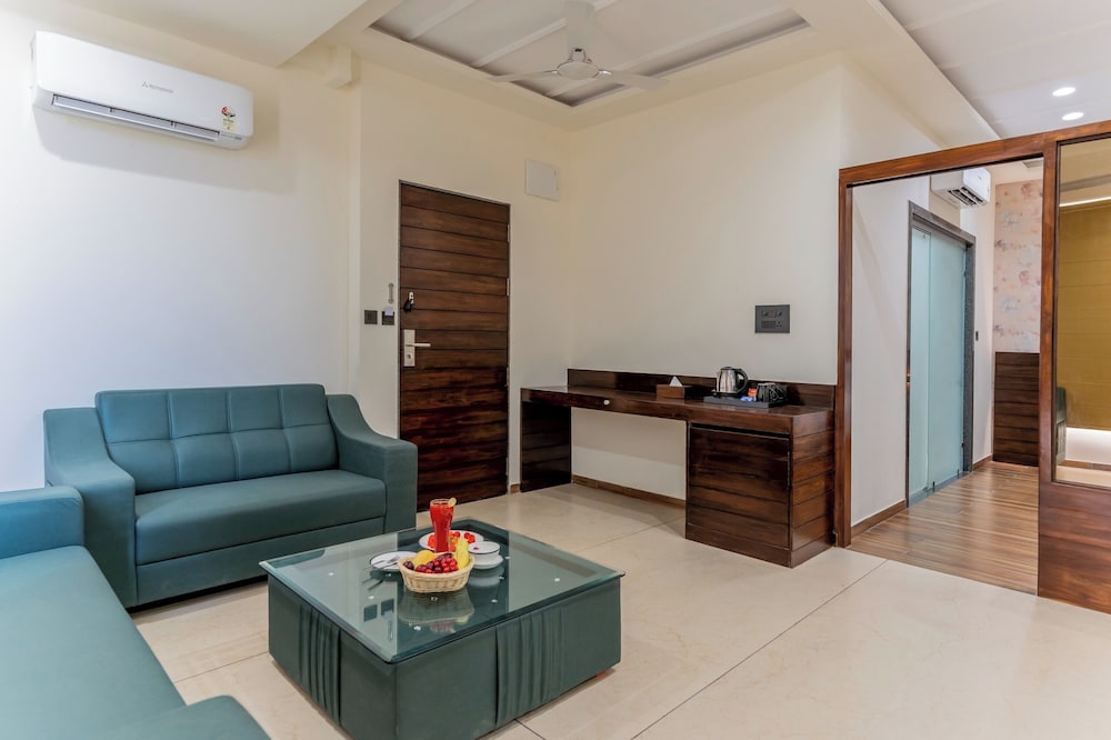 The Belita Hotel & Spa 30/47