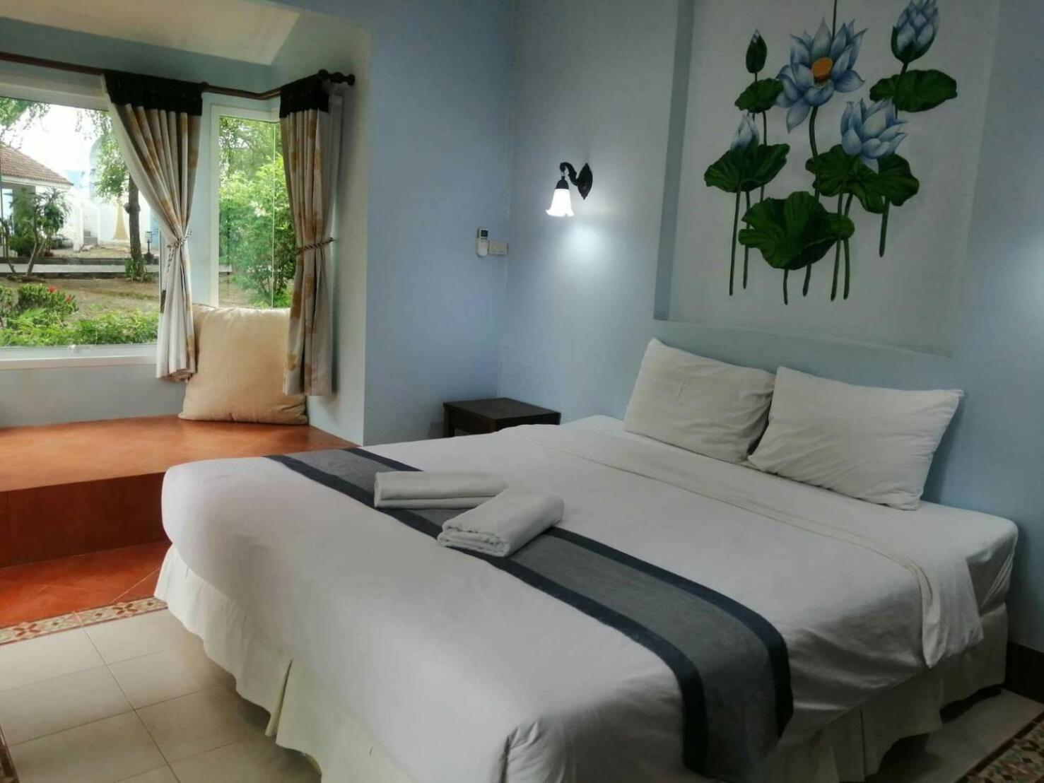 Baanmontra Beach Resort 13/53