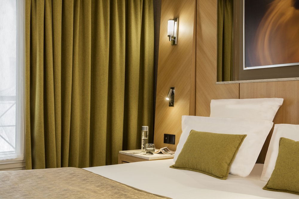 Hotel Louvre Saint Honore 18/51