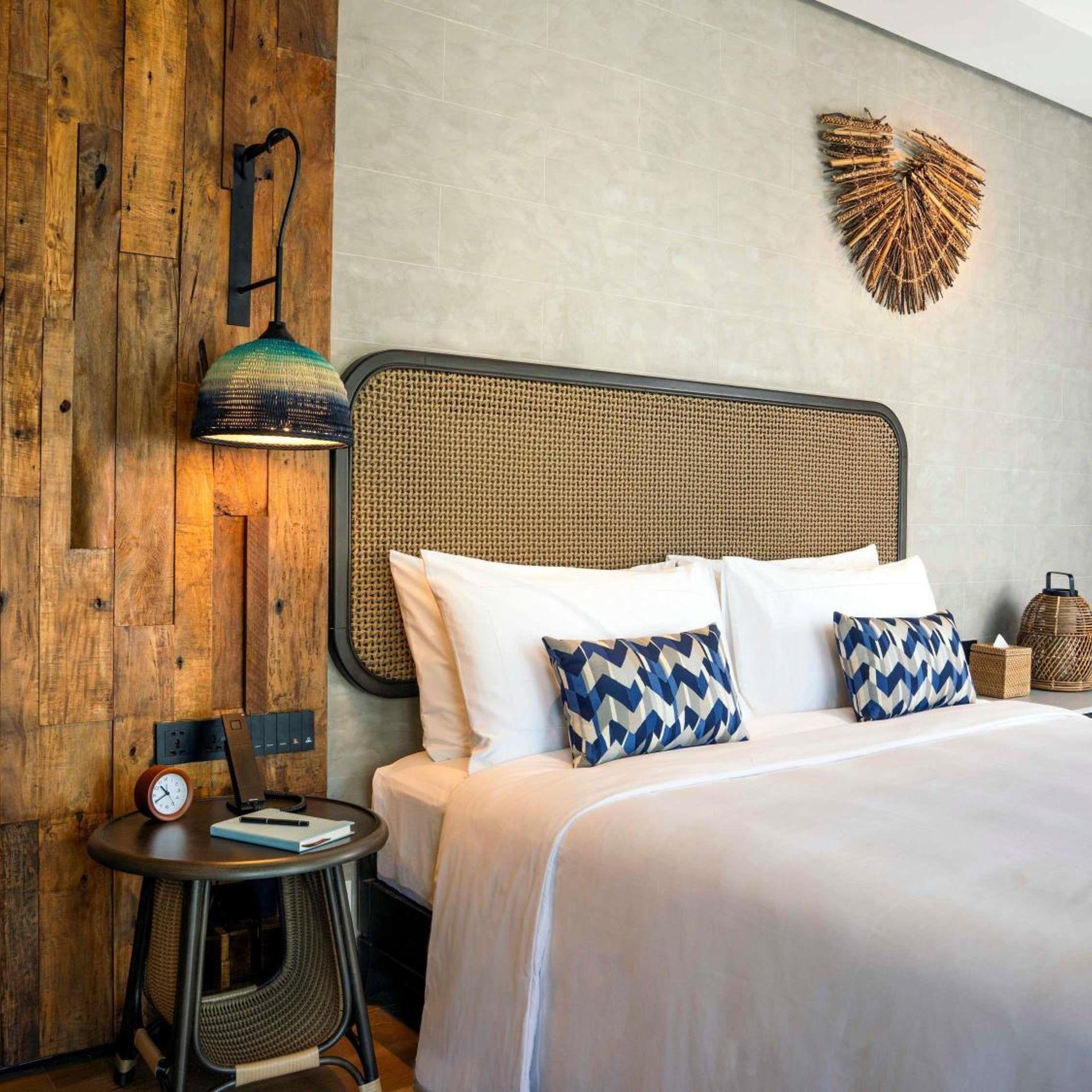 Junior Suite, King Bed, Ocean View, Plunge Pool