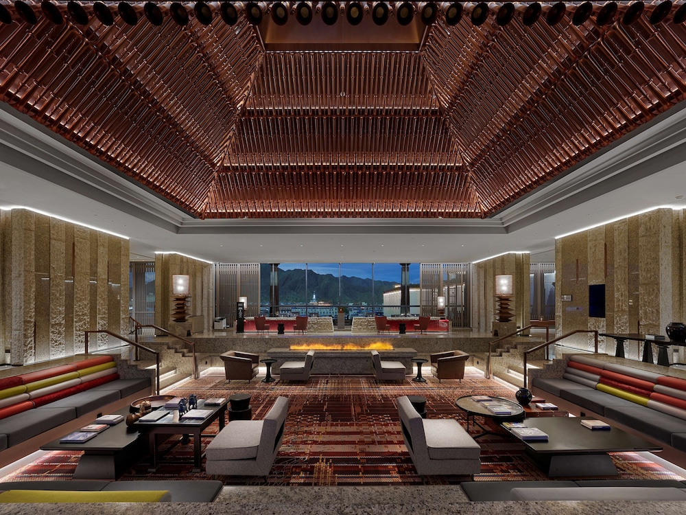Hilton Shigatse 34/54