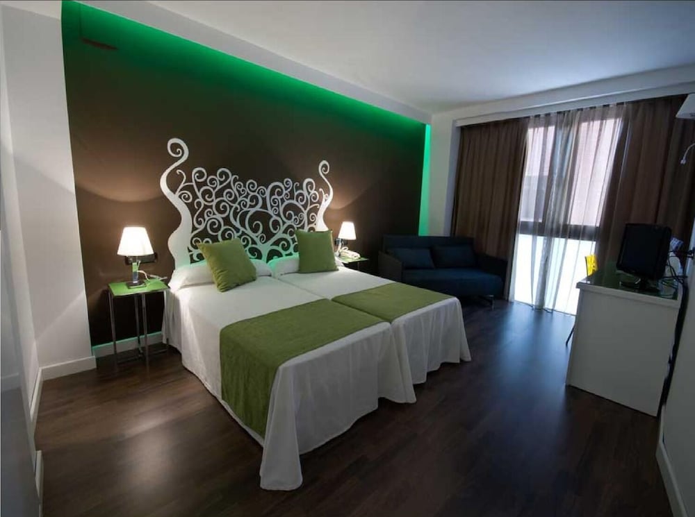 Hotel Teruel Plaza 11/28