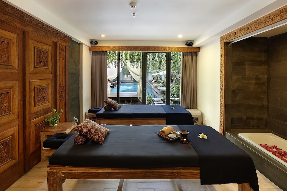 Hotel Neo Kuta Legian 29/50
