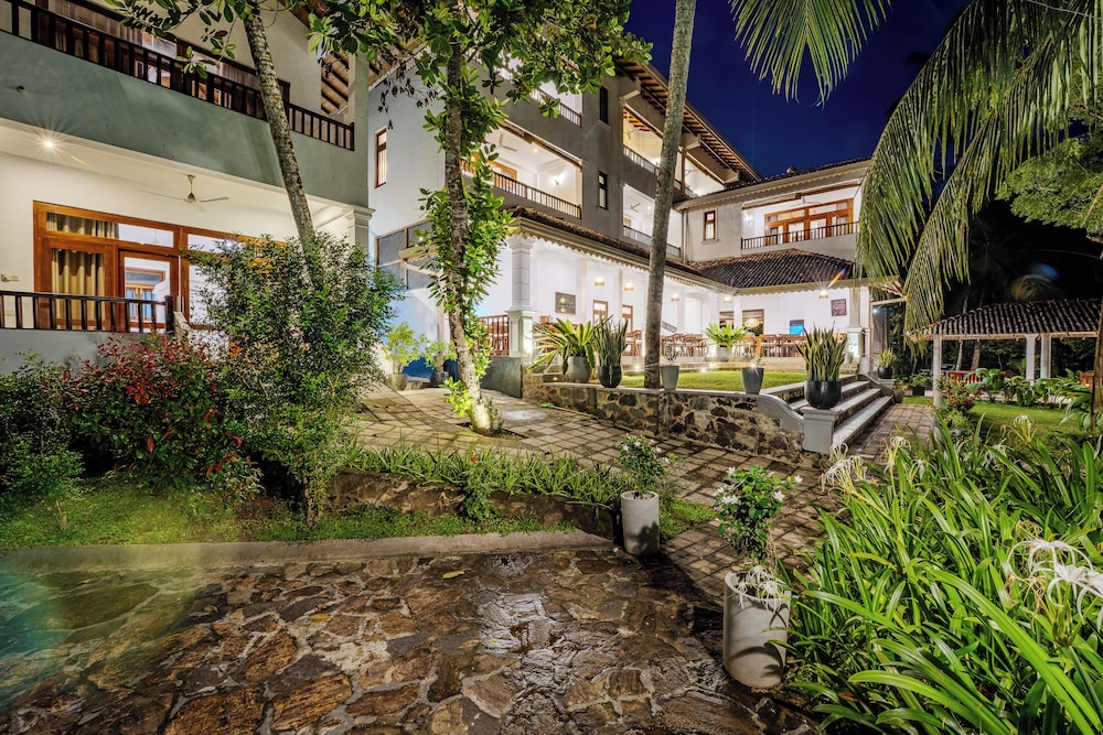 Serenity Boutique Unawatuna 44/50