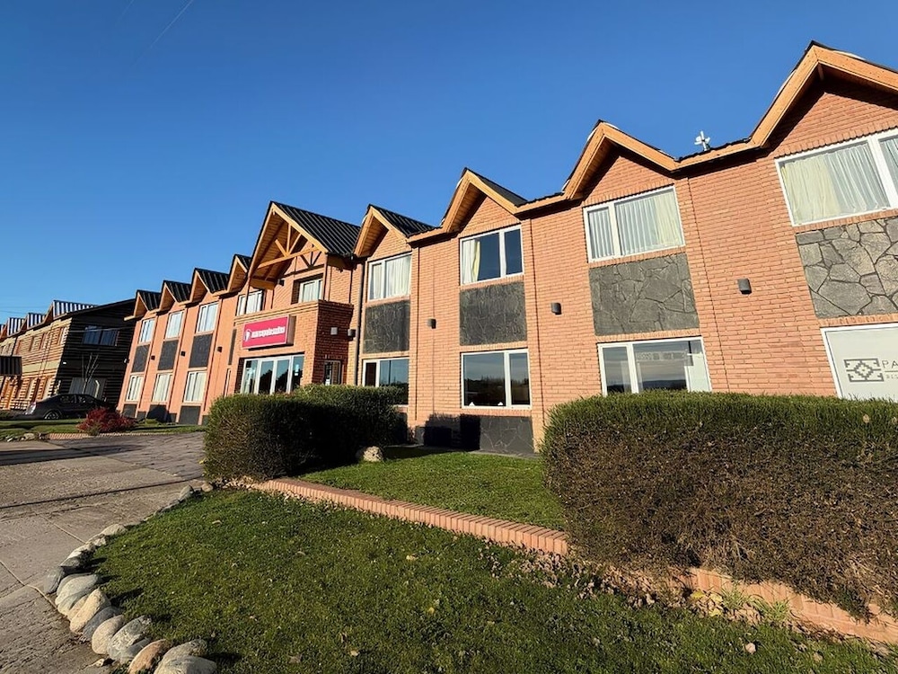 Marcopolo Suites Calafate 41/49
