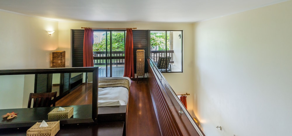 Mana Island Resort 53/78