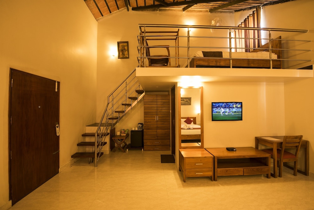 LEISURE VACATIONS WOODSTOCK VILLAS 30/50