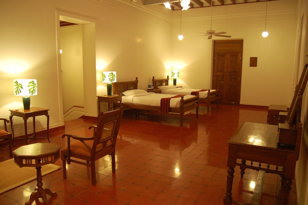 Visalam Hotel 22/33