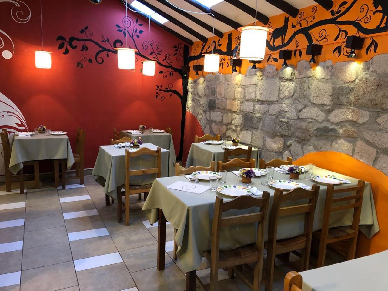 Hostal Teatro Inka 40/50