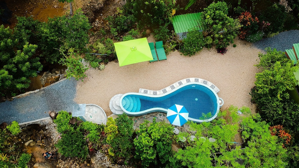 The Mouth Resort 7/51