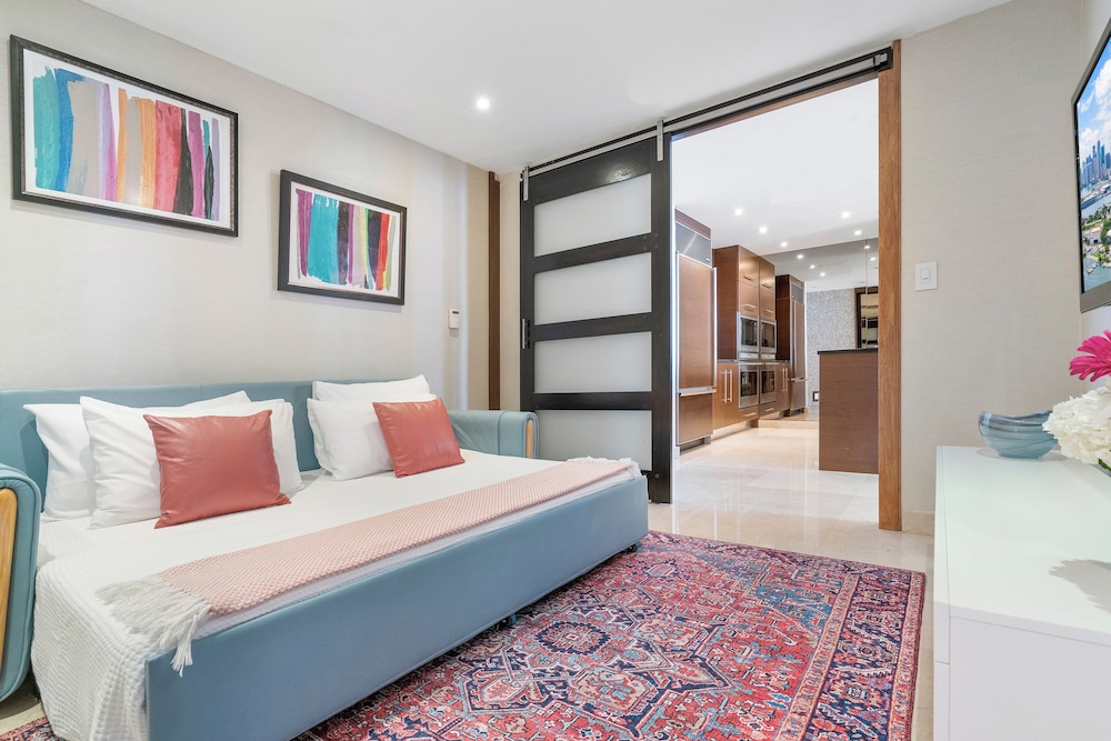 Brickell by Miami Vacation Rentals 10/42