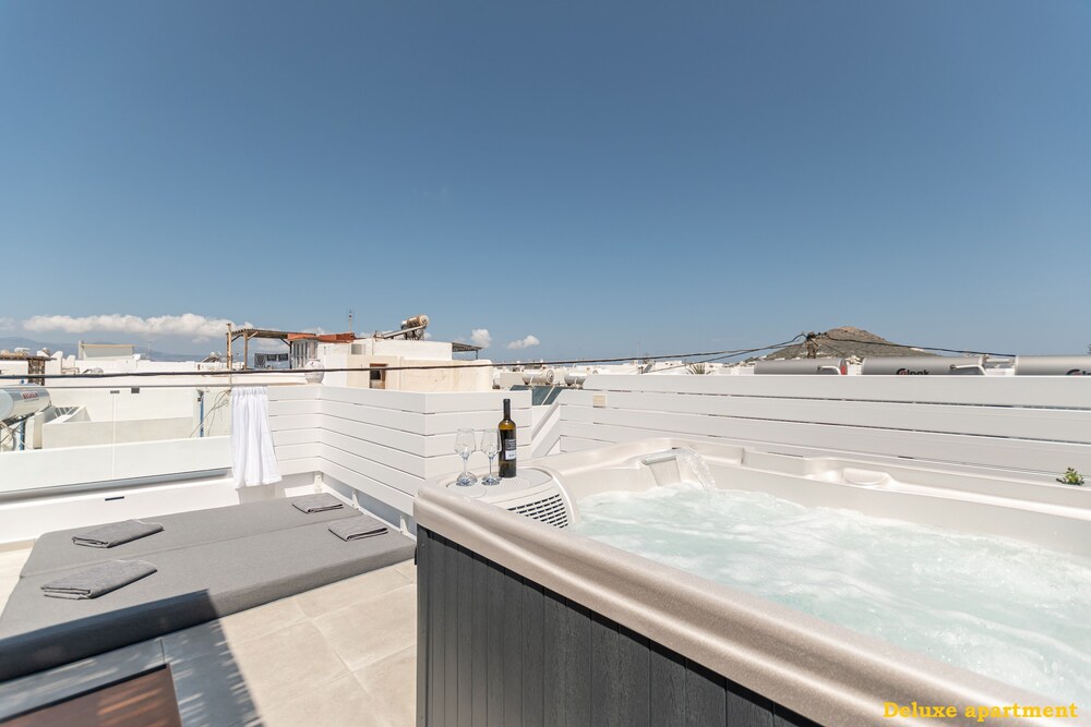 Aphrodite Luxury Apartments 28/36