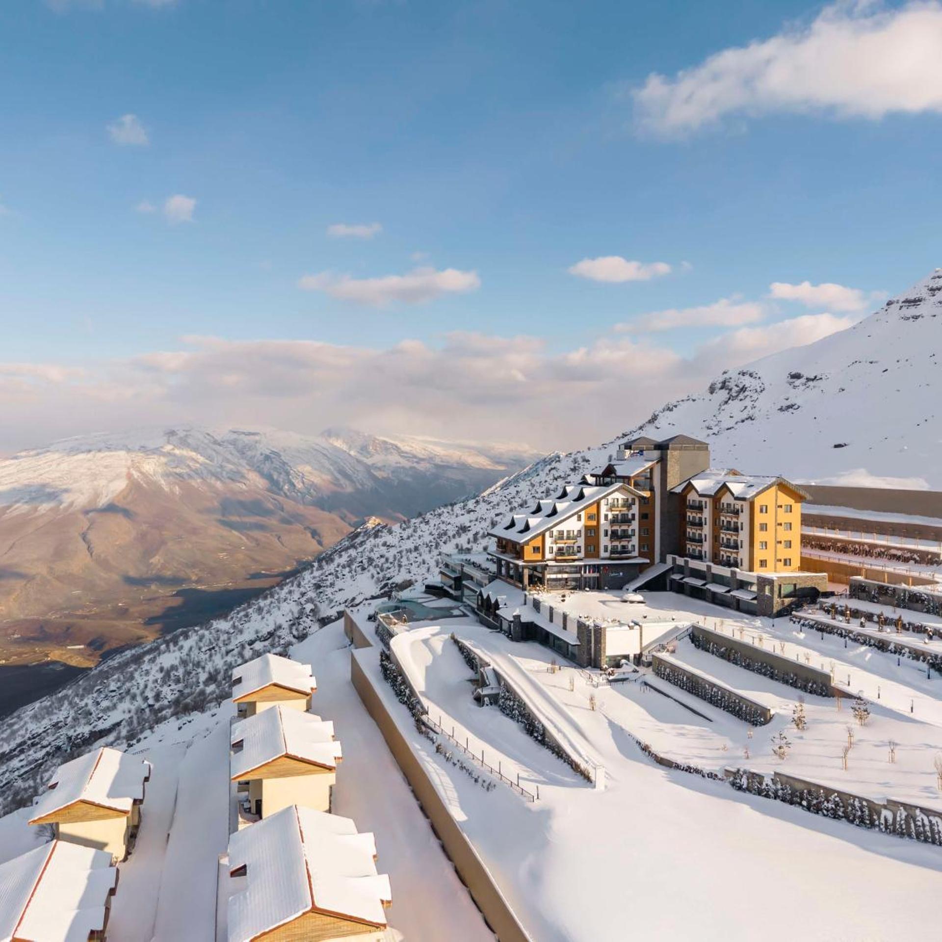 Radisson Blu Resort & Spa, Korek Mountain 77/83