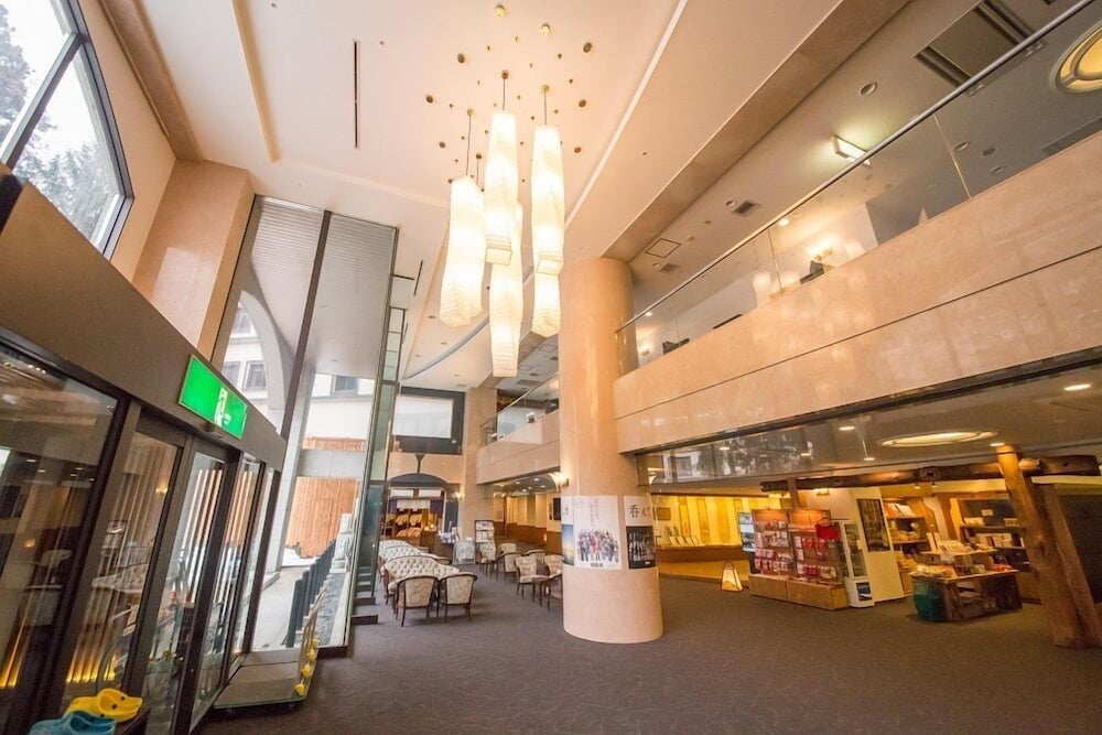 restaurant-cafeteria