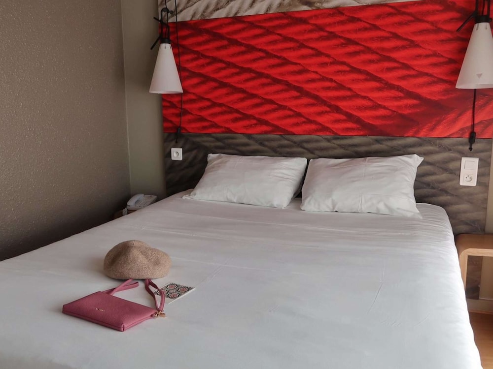 ibis Cannes Plage La Bocca 12/63