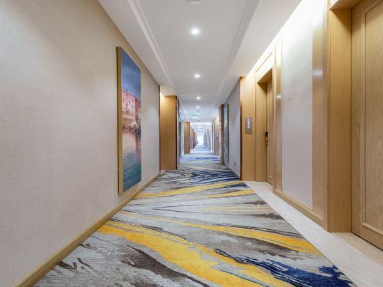 Vienna International Hotel (Shenzhen Vocational College store) 13/19