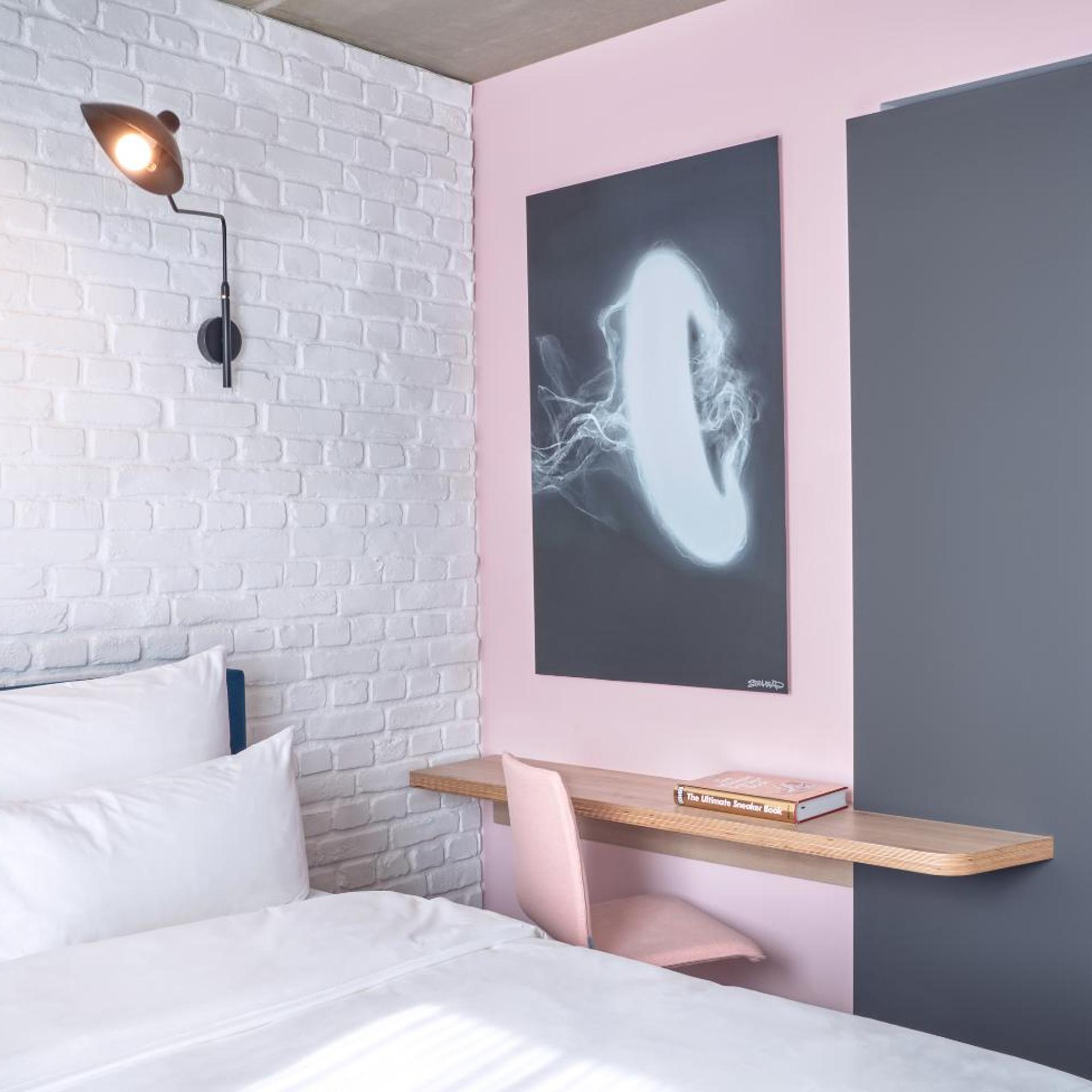 Urban, Basic, Double Bed, URBAN LOFT Cologne 4/5