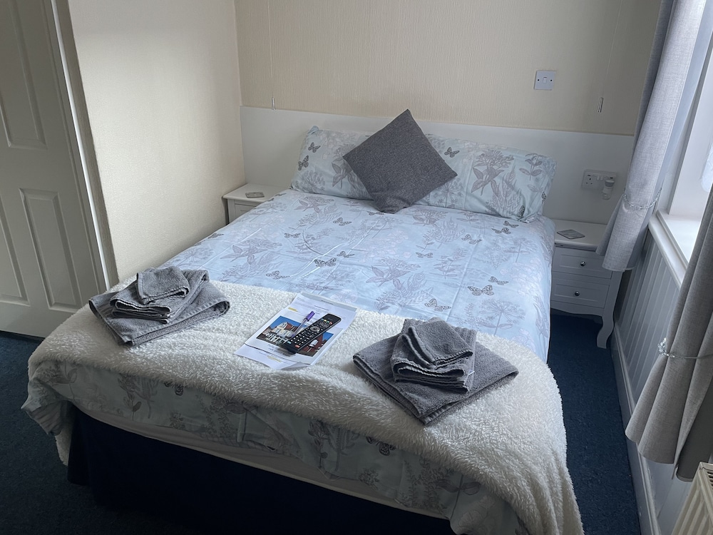 Ivydene Hotel 14/50