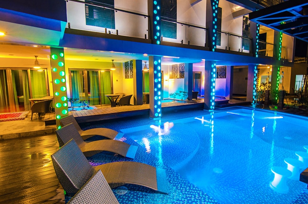 Eloisa Royal Suites in LAPU-LAPU