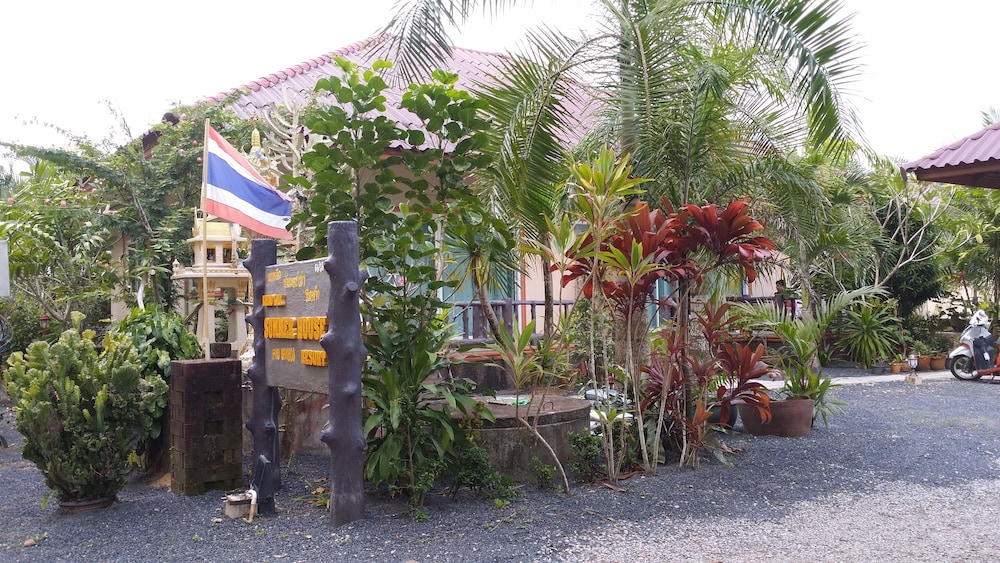 Khaolak Summer House Resort 33/36