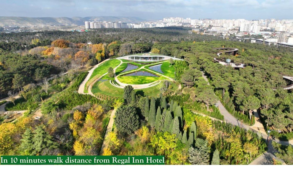 Regal Inn Hotel 44/50