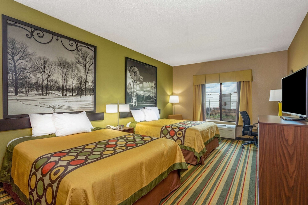 Room, 2 Queen Beds