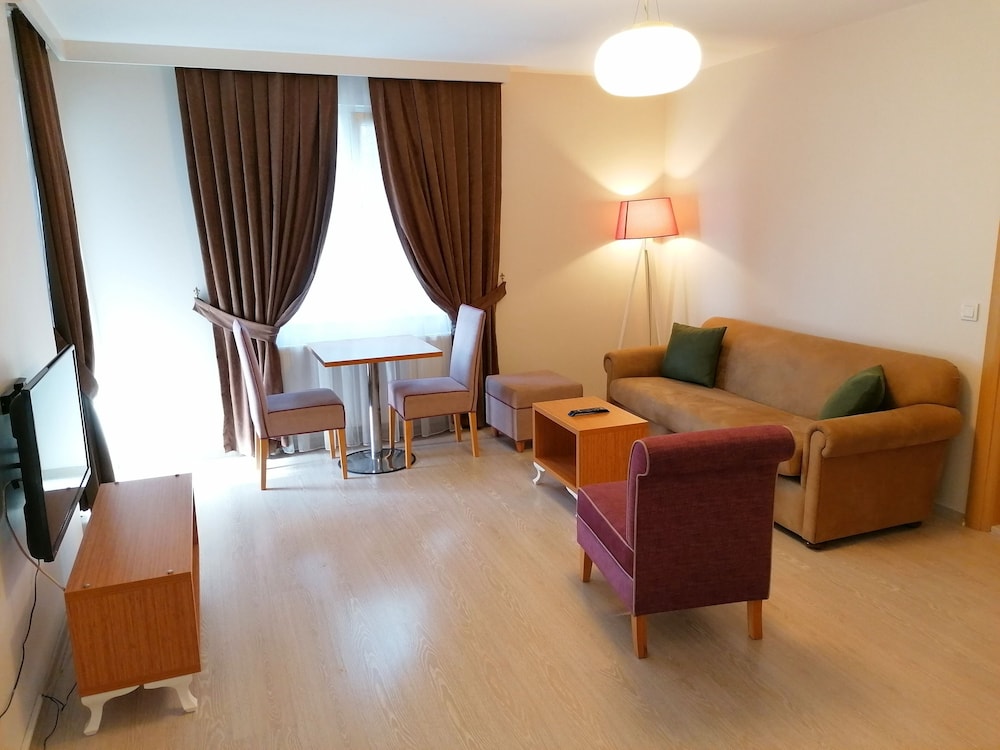 Tuzla Hill Suites 18/33