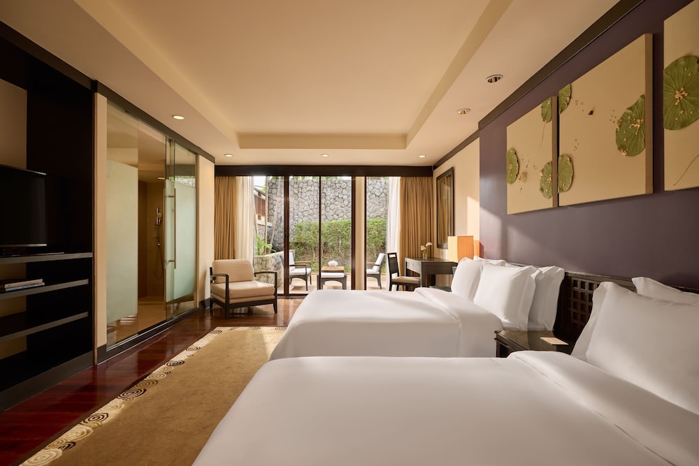 Dusit Thani Laguna Phuket 12/50