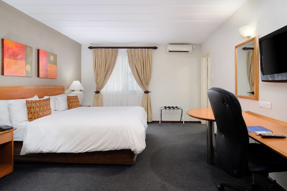 Protea Hotel By Marriott Polokwane Landmark 14/45