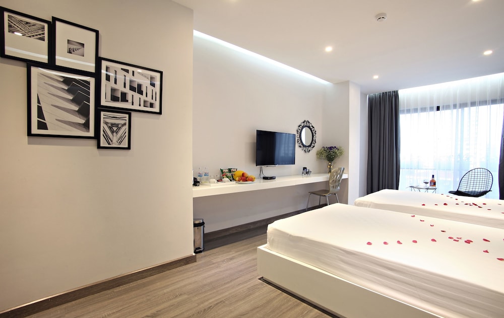 Ping Hotel Hanoi 24/66