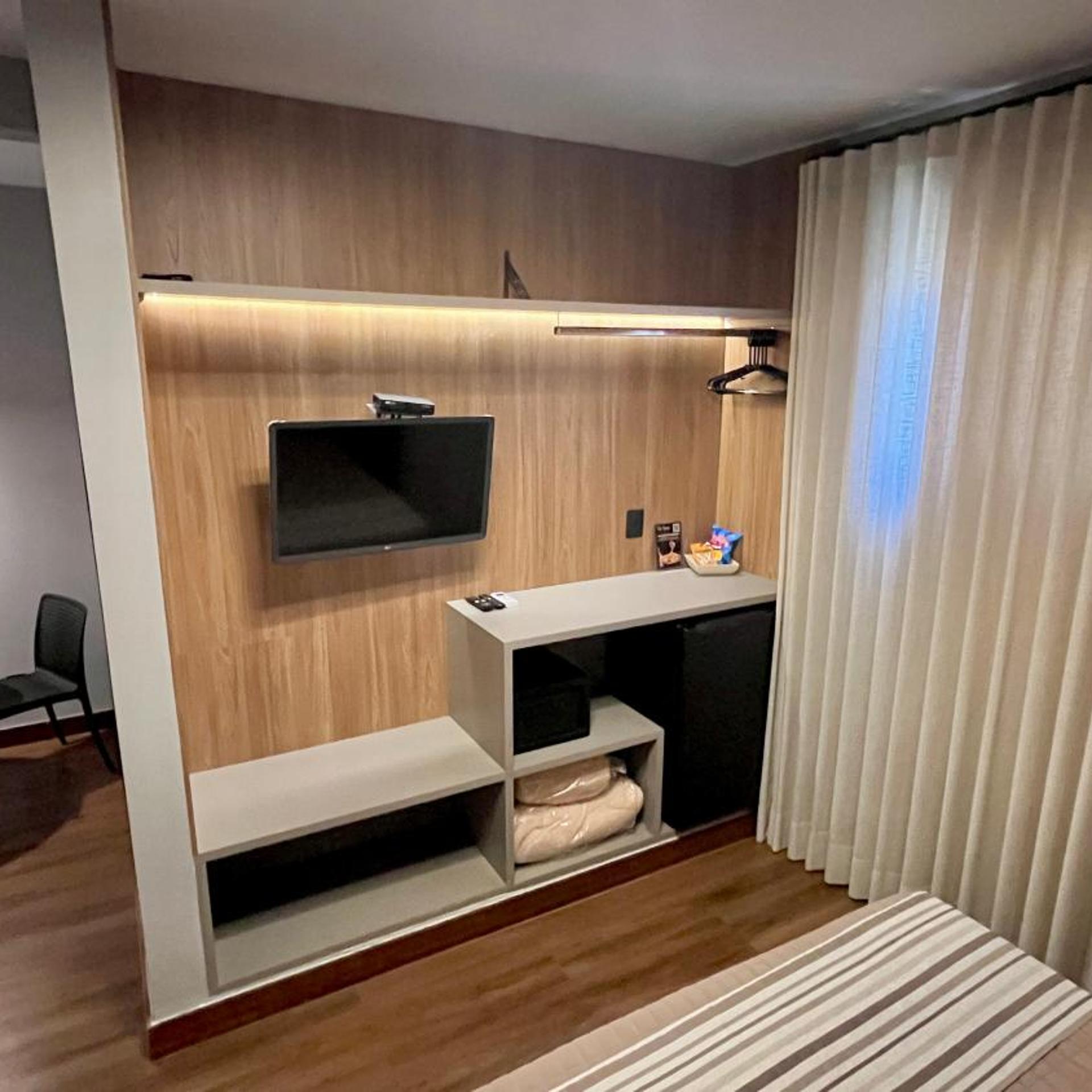 Hotel Vila Serrana 41/53