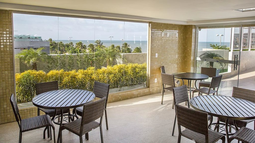 Laguna Praia Hotel 57/72